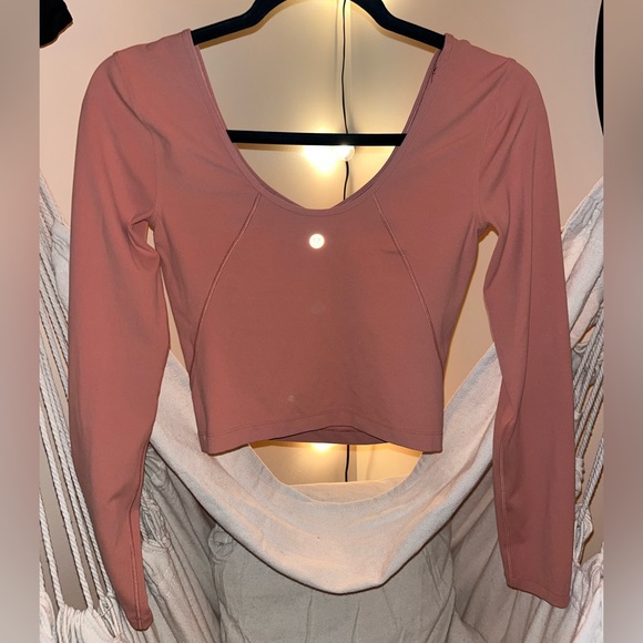 Lululemon cropped long sleeve - Picture 2 of 2
